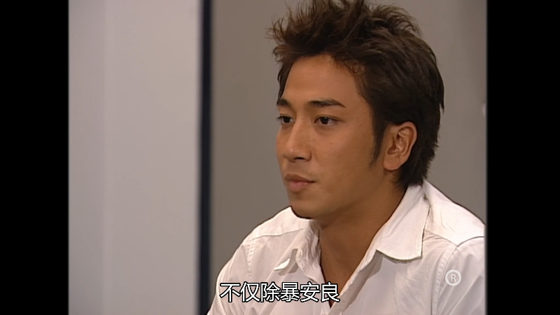 [115][香港][2004][学警雄心][吴卓羲/陈键锋/薛凯琪][32集全][国粤双语中字][4K/mkv/共55G][无台标/H265]