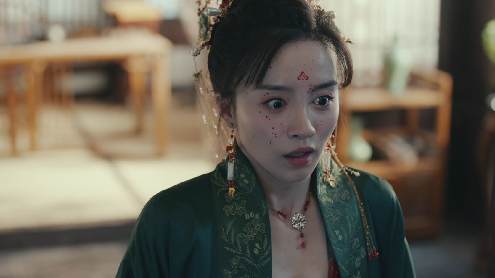 [115][短剧][大陆][2022][虚颜][柯颖/丞磊/王泽轩][8集全][国语软中字][4K/mkv/共5.49G][无台标无水印/H265]