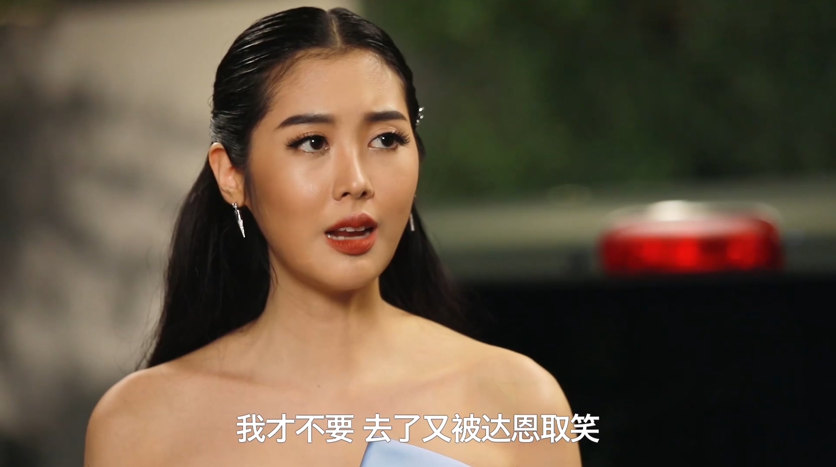 [百度][泰国][2017][花戒指][塔普提查·克瑟辛][26集全][泰语中字][4K 50帧/mp4/共94G][无台标无水印/H265]