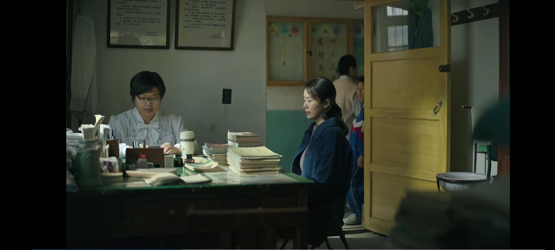 [115][大陆][2023][平原上的摩西][董子健/海清/邱天][6集全][国语软中字][4K/mkv/共229G][蓝光原盘压制]