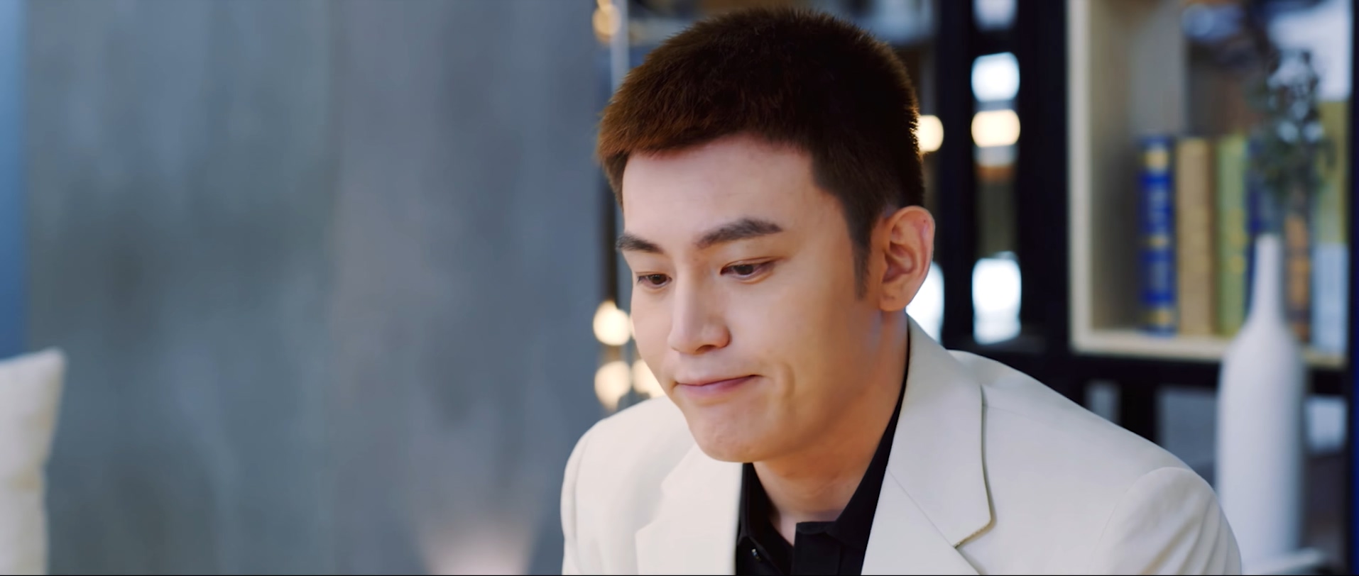 [115][大陆][2020][猎心者][李佳航/王玥晞/陈东阳][30集全][国语中字][1080P/mkv/共34G][无台标无水印/H265]