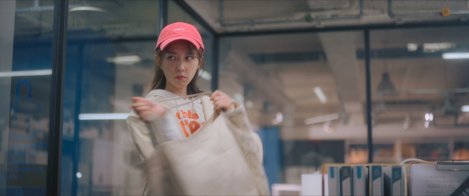 [115][台湾][2023][火星上的维纳斯][邵雨薇/曹佑宁/罗宏正][6集全][国语中字][4K高码/mp4/共46G][无台标无水印]