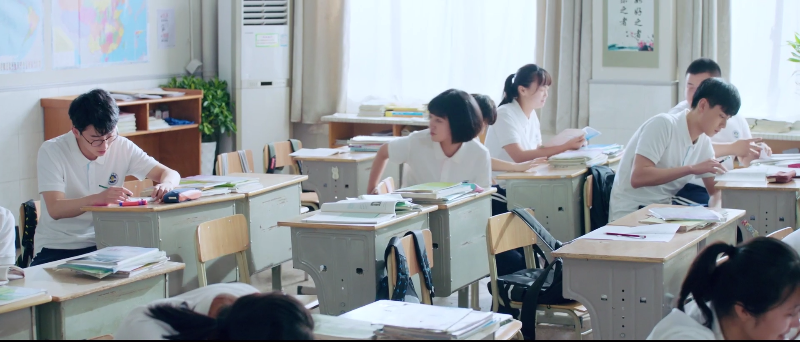 [115][源码][大陆][2017][致我们单纯的小美好][胡一天/沈月/高至霆][23集全][国语无字][1080P/mp4/共194G][无台标无水印/H264]